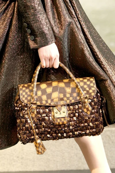 Look 63